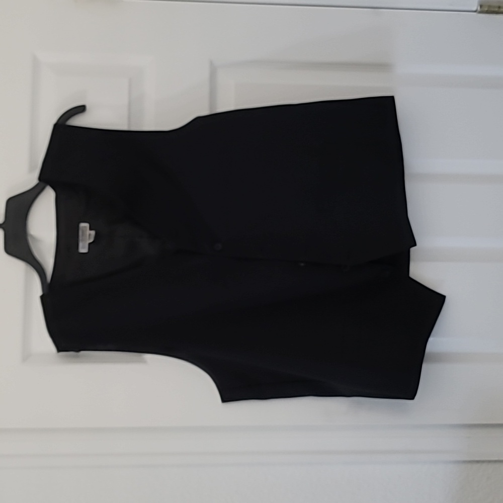 Edwards vest
